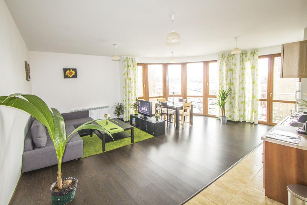 Flora Apartment Centrum Sofia Zewnętrze zdjęcie